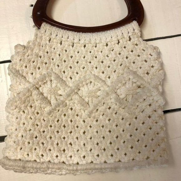 Vintage Hand Made Crocheted Purse Cream - Picture 9 of 14